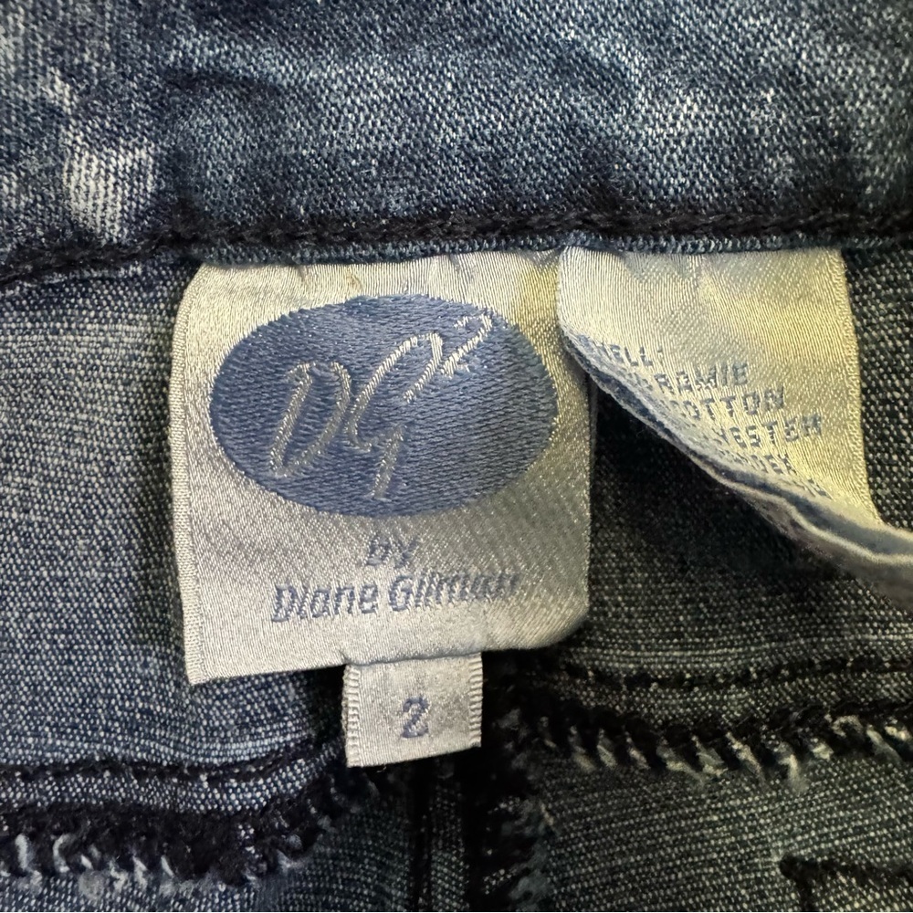 DG2 by Diane Gilman Acid Wash Jeans Size 2 Bootcut Zip Front 5 Pockets Denim NEW - Picture 2 of 12